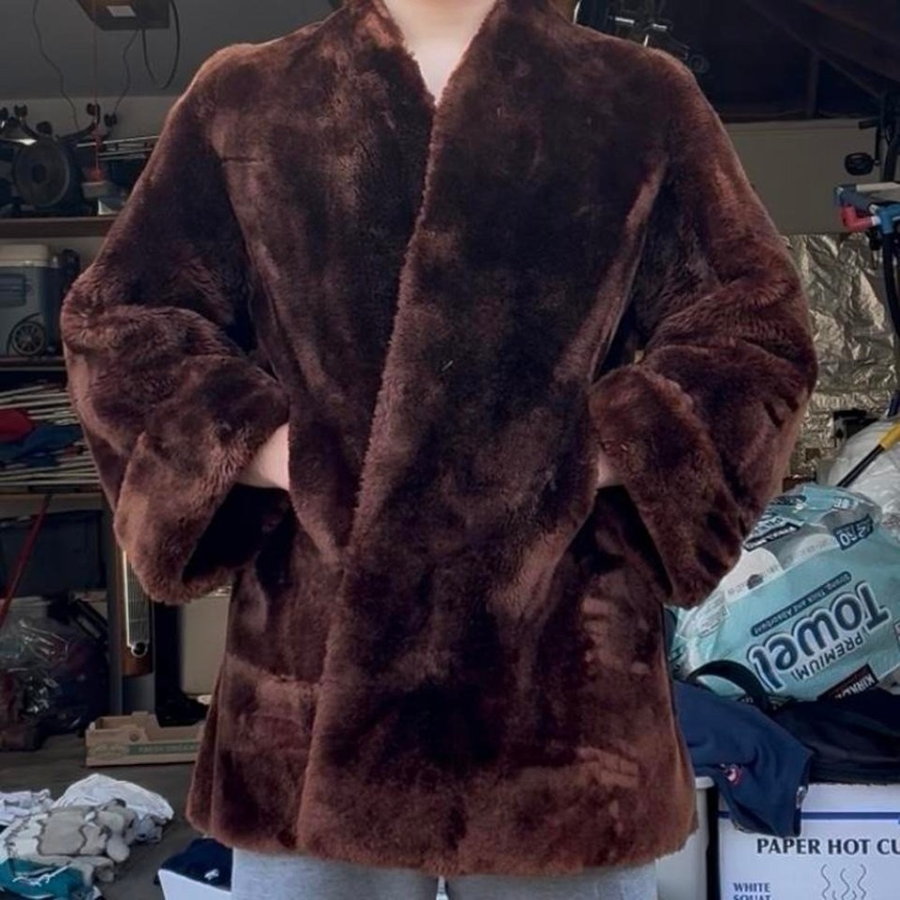 Vintage 1940s genuine dyed lamb jacket Full‎ body super comfortable and warm - Picture 7 of 8
